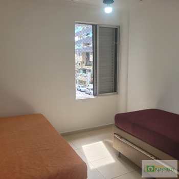 Apartamento em Praia Grande, bairro Canto do Forte