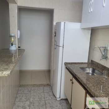 Apartamento em Praia Grande, bairro Canto do Forte