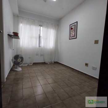 Apartamento em Praia Grande, bairro Aviação