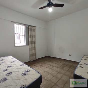 Apartamento em Praia Grande, bairro Aviação