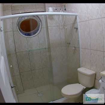 Apartamento em Praia Grande, bairro Tupi