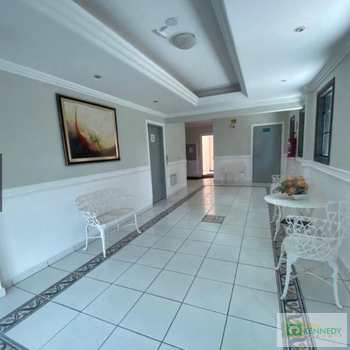 Apartamento em Praia Grande, bairro Tupi