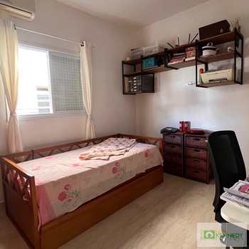 Casa de Condomínio em Praia Grande, bairro Ocian