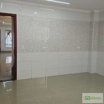 Sobrado em Praia Grande, bairro Guilhermina