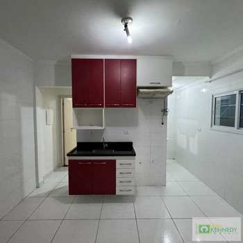 Apartamento em Praia Grande, bairro Caiçara