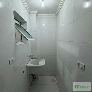 Apartamento em Praia Grande, bairro Caiçara