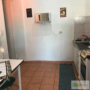 Kitnet em Praia Grande, bairro Ocian