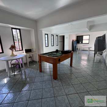 Apartamento em Praia Grande, bairro Guilhermina