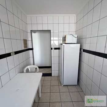 Apartamento em Praia Grande, bairro Guilhermina