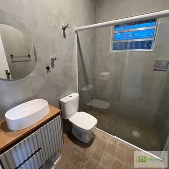 Casa em Praia Grande, bairro Maracanã