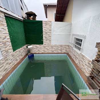 Casa em Praia Grande, bairro Maracanã