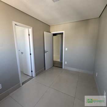 Cobertura em Praia Grande, bairro Guilhermina