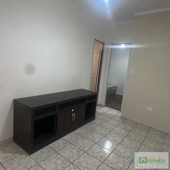 Apartamento em Praia Grande, bairro Tupi