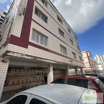 Apartamento em Praia Grande, bairro Tupi