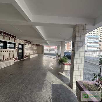 Apartamento em Praia Grande, bairro Tupi