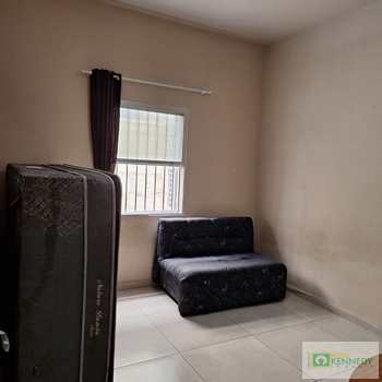 Kitnet em Praia Grande, bairro Canto do Forte