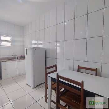 Kitnet em Praia Grande, bairro Caiçara