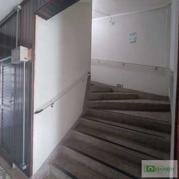 Kitnet em Praia Grande, bairro Caiçara