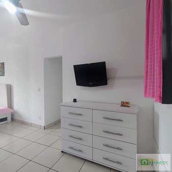 Kitnet em Praia Grande, bairro Caiçara