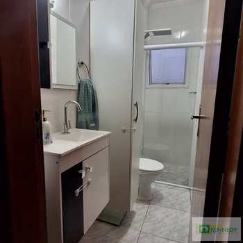 Casa de Condomínio em Praia Grande, bairro Sítio do Campo