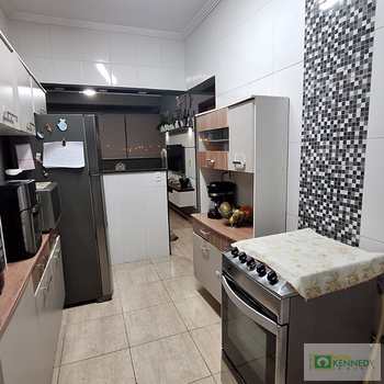 Casa de Condomínio em Praia Grande, bairro Sítio do Campo