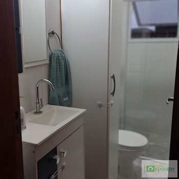 Casa de Condomínio em Praia Grande, bairro Sítio do Campo