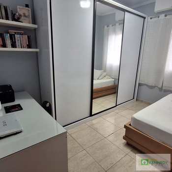 Casa de Condomínio em Praia Grande, bairro Sítio do Campo