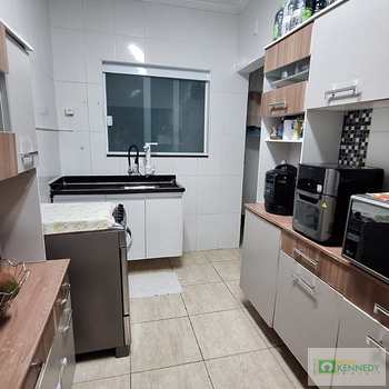 Casa de Condomínio em Praia Grande, bairro Sítio do Campo