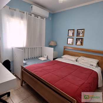 Casa de Condomínio em Praia Grande, bairro Sítio do Campo