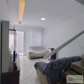 Casa de Condomínio em Praia Grande, bairro Ocian