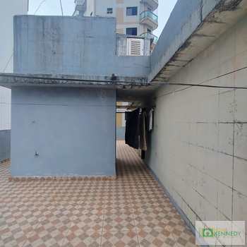 Apartamento em Praia Grande, bairro Ocian
