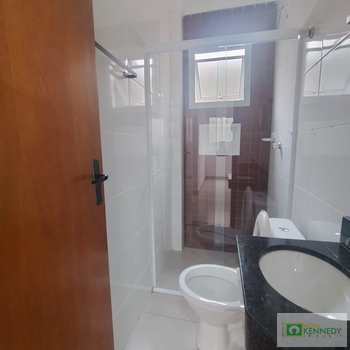 Casa de Condomínio em Praia Grande, bairro Nova Mirim