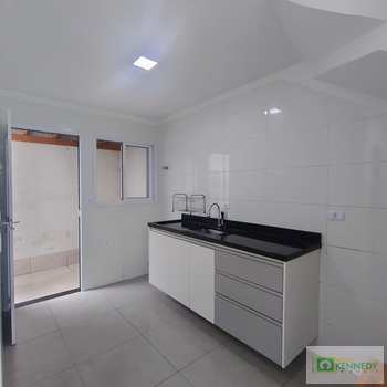 Casa de Condomínio em Praia Grande, bairro Nova Mirim