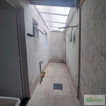 Casa de Condomínio em Praia Grande, bairro Nova Mirim