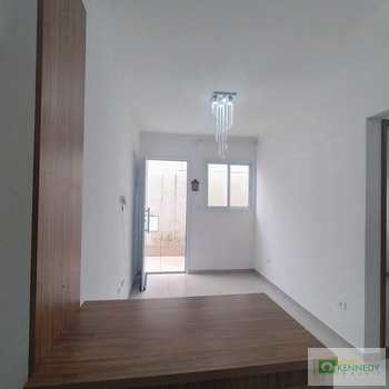 Casa de Condomínio em Praia Grande, bairro Nova Mirim