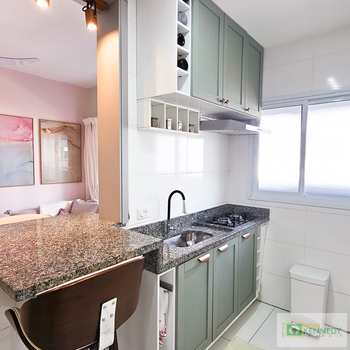 Apartamento em Praia Grande, bairro Canto do Forte
