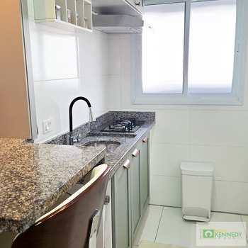 Apartamento em Praia Grande, bairro Canto do Forte