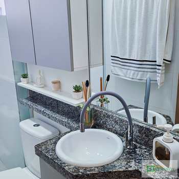 Apartamento em Praia Grande, bairro Canto do Forte