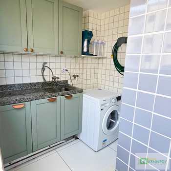 Apartamento em Praia Grande, bairro Canto do Forte