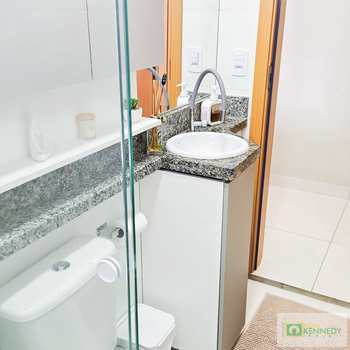 Apartamento em Praia Grande, bairro Canto do Forte