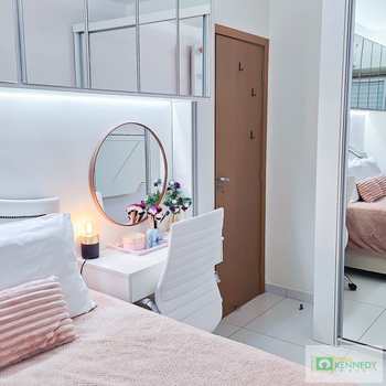 Apartamento em Praia Grande, bairro Canto do Forte