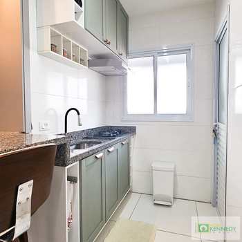 Apartamento em Praia Grande, bairro Canto do Forte