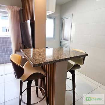 Apartamento em Praia Grande, bairro Canto do Forte
