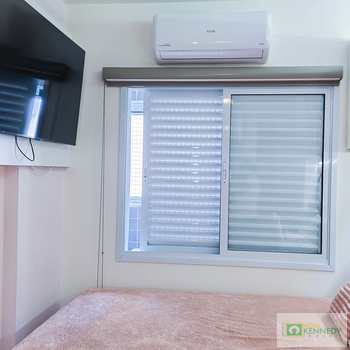 Apartamento em Praia Grande, bairro Canto do Forte