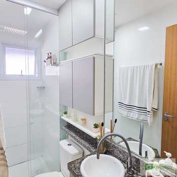 Apartamento em Praia Grande, bairro Canto do Forte