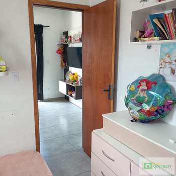 Casa de Condomínio em Praia Grande, bairro Balneário Maxland