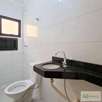 Casa de Condomínio em Praia Grande, bairro Aviação