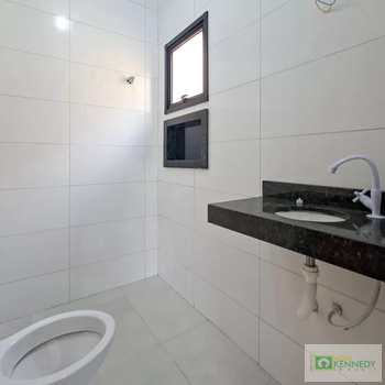 Casa de Condomínio em Praia Grande, bairro Aviação