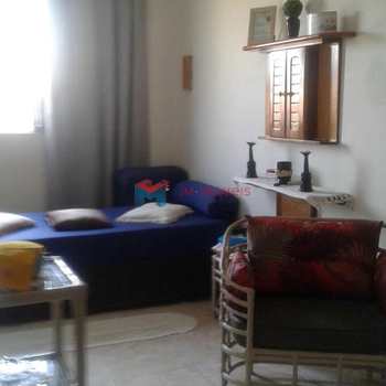 Kitnet em Praia Grande, bairro Mirim