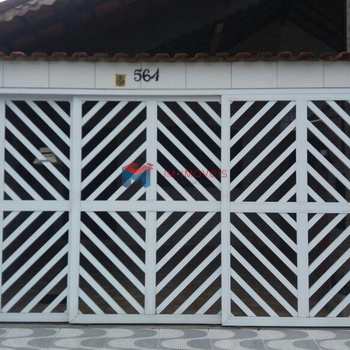 Casa em Praia Grande, bairro Maracanã